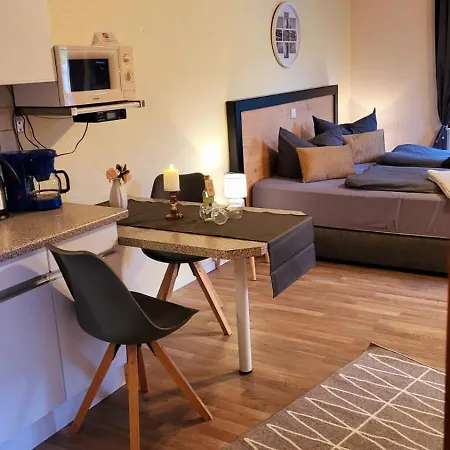 Burhave Gaestehaus 1 *